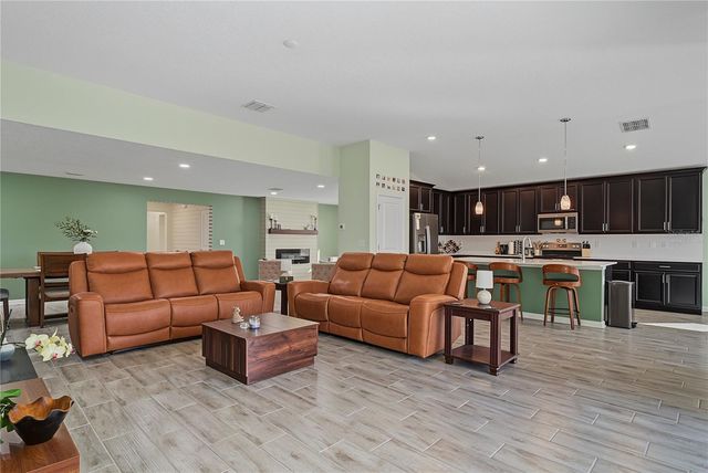 5705 ALENLON WAY, Mount Dora, FL 32757