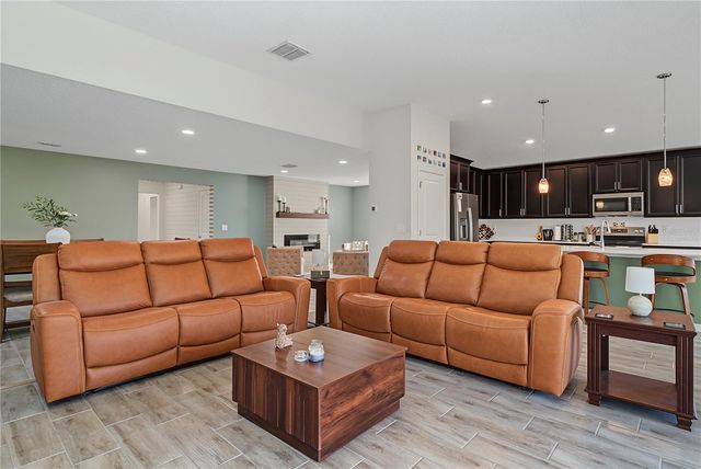 5705 ALENLON WAY, Mount Dora, FL 32757