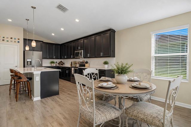 5705 ALENLON WAY, Mount Dora, FL 32757