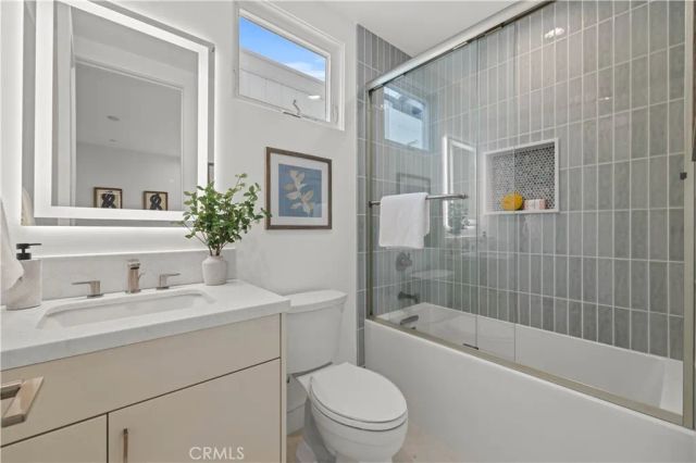 1212 19th Street, Hermosa Beach, CA 90254