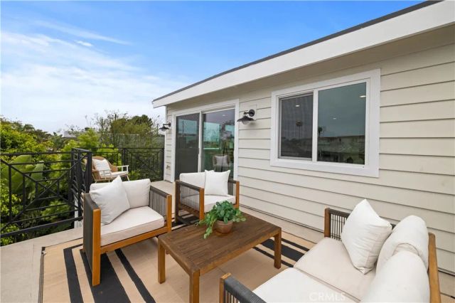 1212 19th Street, Hermosa Beach, CA 90254