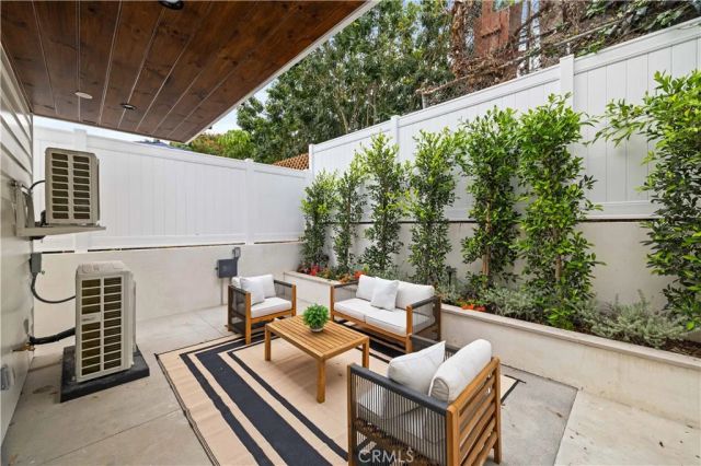 1212 19th Street, Hermosa Beach, CA 90254