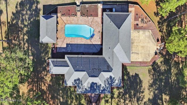 123 Lakeshire Cove, Canton, MS 39046