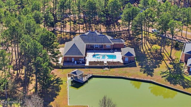 123 Lakeshire Cove, Canton, MS 39046