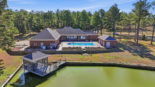 123 Lakeshire Cove, Canton, MS 39046