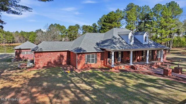 123 Lakeshire Cove, Canton, MS 39046