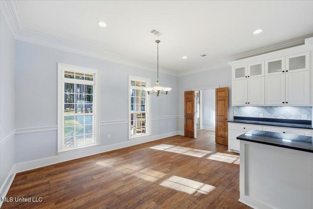 123 Lakeshire Cove, Canton, MS 39046