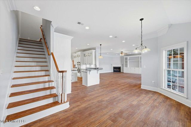 123 Lakeshire Cove, Canton, MS 39046