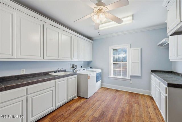 123 Lakeshire Cove, Canton, MS 39046