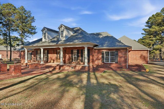 123 Lakeshire Cove, Canton, MS 39046