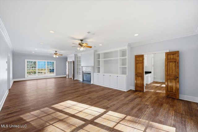 123 Lakeshire Cove, Canton, MS 39046