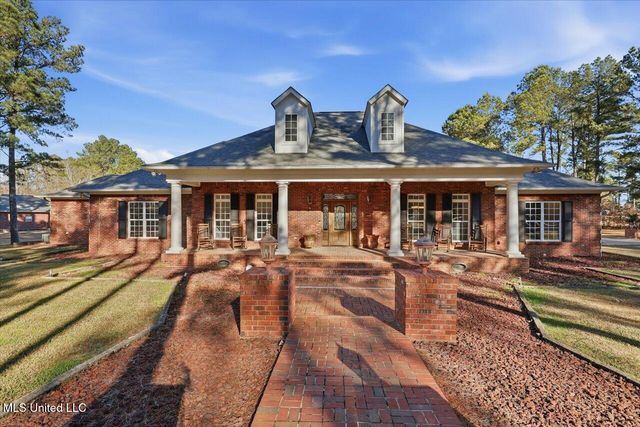 123 Lakeshire Cove, Canton, MS 39046