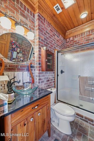 123 Lakeshire Cove, Canton, MS 39046