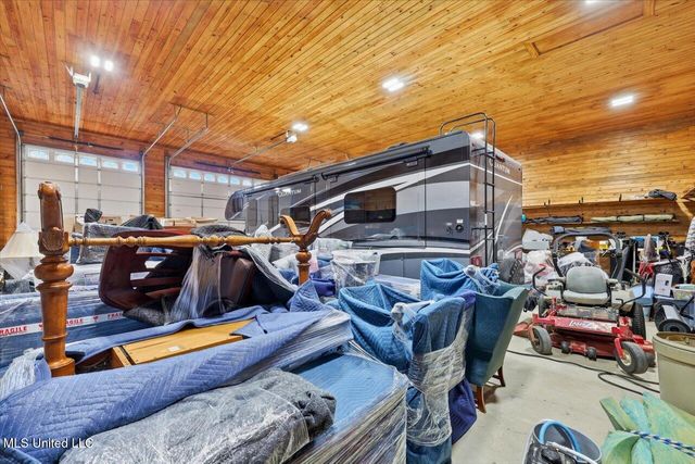 123 Lakeshire Cove, Canton, MS 39046