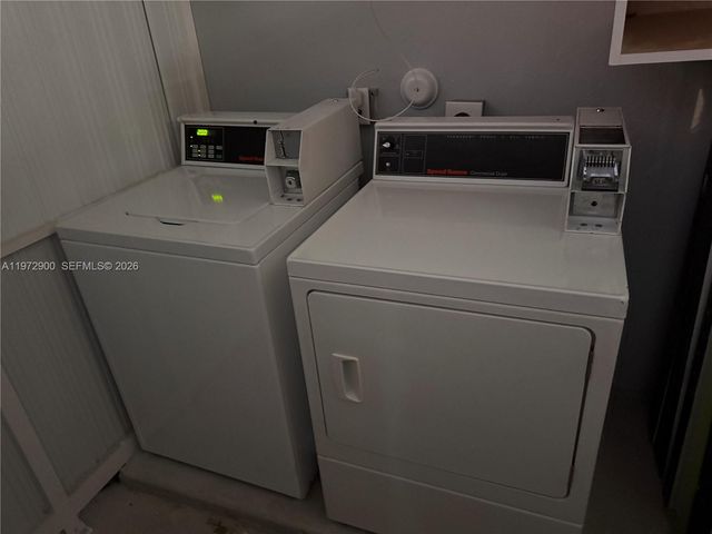 2353 SW 11th Ter 3, Miami, FL 33135