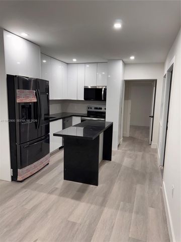 2353 SW 11th Ter 3, Miami, FL 33135