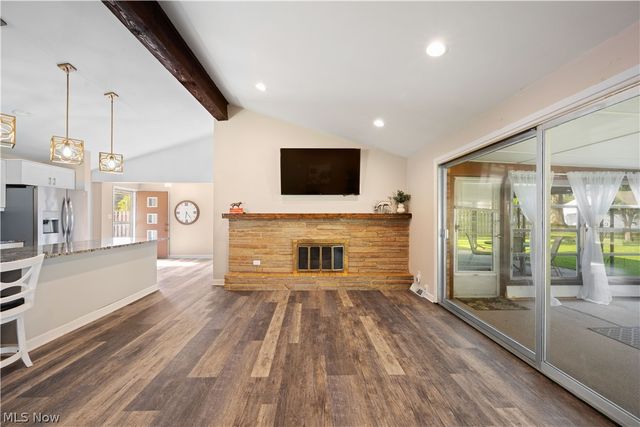 2540 Brantwood Drive, Westlake, OH 44145