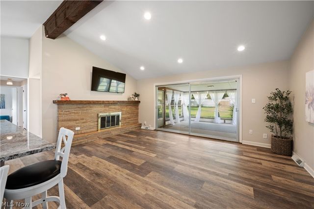 2540 Brantwood Drive, Westlake, OH 44145