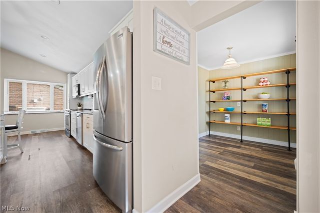 2540 Brantwood Drive, Westlake, OH 44145