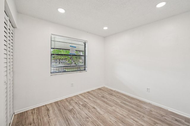 6001 Shakerwood Circle 203, Tamarac, FL 33319