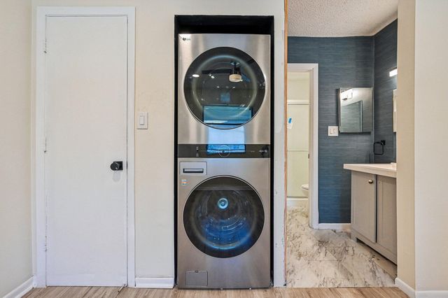 6001 Shakerwood Circle 203, Tamarac, FL 33319