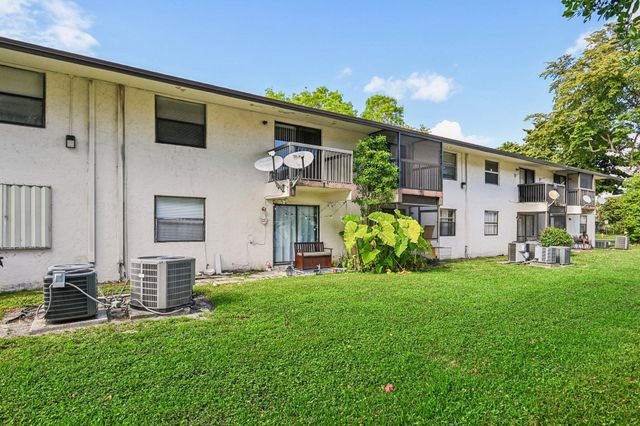 6001 Shakerwood Circle 203, Tamarac, FL 33319