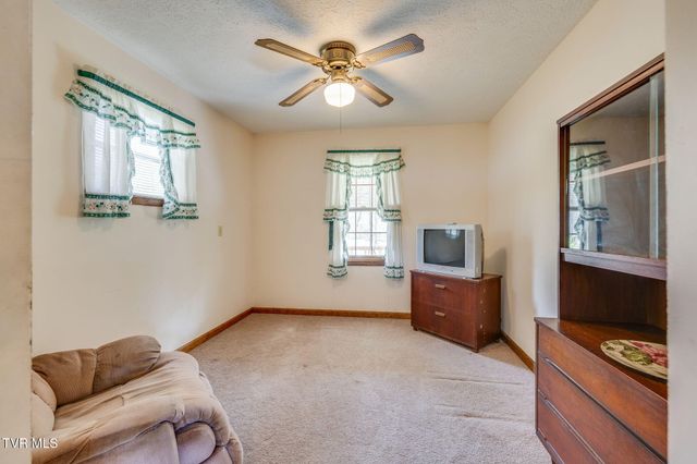 406 Fritz Street, Damascus, VA 24236