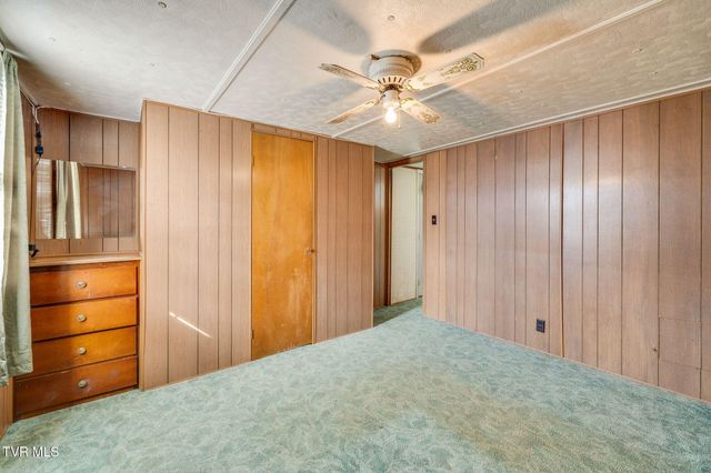 406 Fritz Street, Damascus, VA 24236