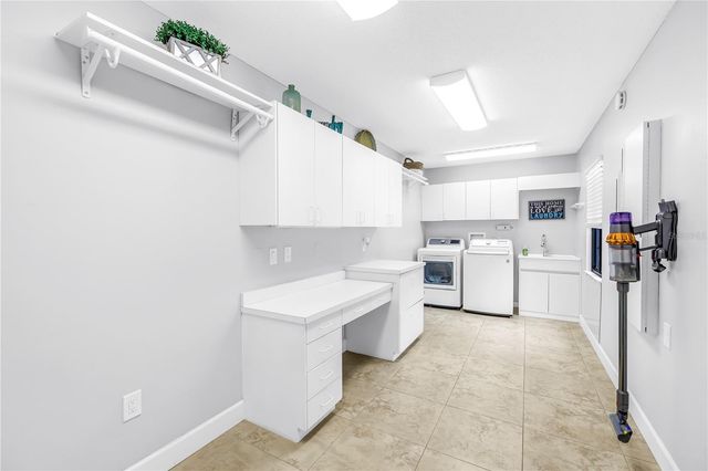 2837 SABER DRIVE, Clearwater, FL 33759