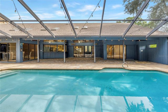 2837 SABER DRIVE, Clearwater, FL 33759