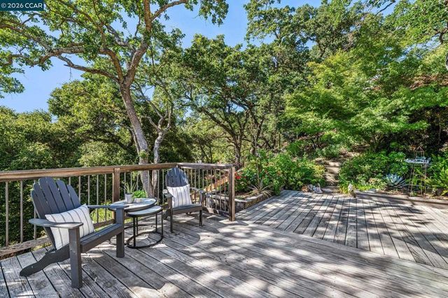 3241 Judith Ln, Lafayette, CA 94549