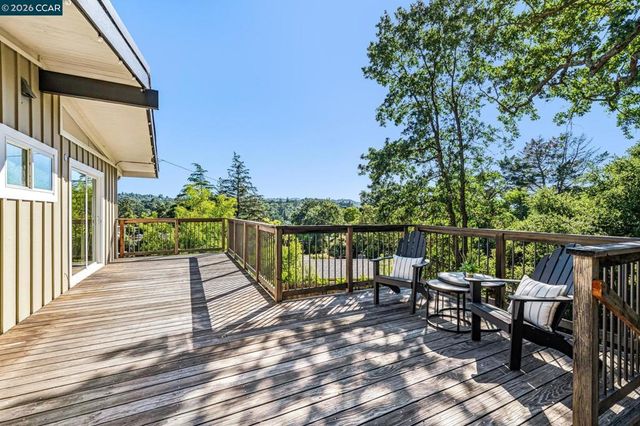 3241 Judith Ln, Lafayette, CA 94549