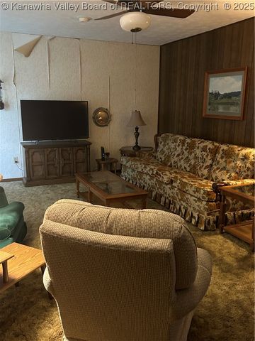 335 Woodland Drive, Madison, WV 25130