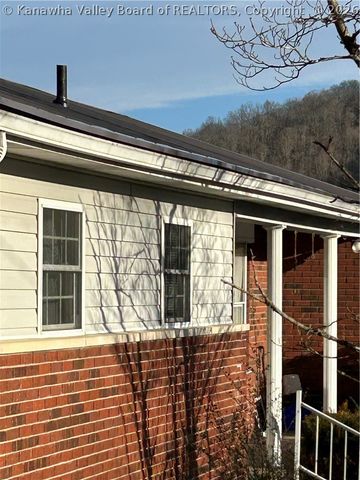335 Woodland Drive, Madison, WV 25130
