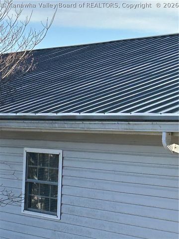 335 Woodland Drive, Madison, WV 25130