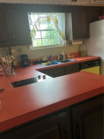 335 Woodland Drive, Madison, WV 25130