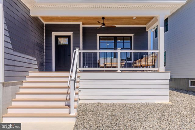 307 OAKDALE AVENUE, Villas, NJ 08251