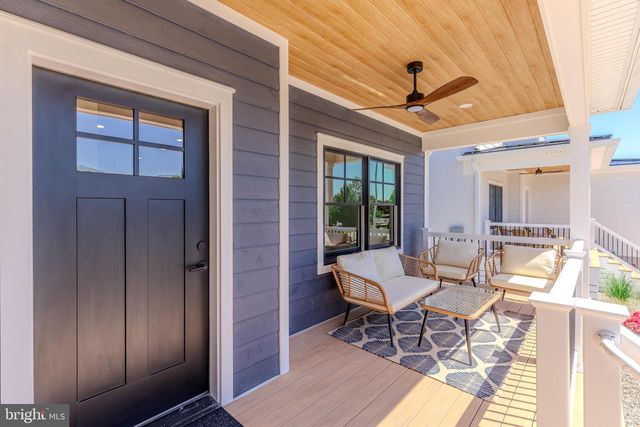 307 OAKDALE AVENUE, Villas, NJ 08251