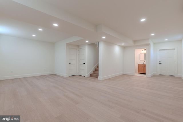 307 OAKDALE AVENUE, Villas, NJ 08251