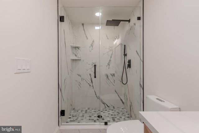 307 OAKDALE AVENUE, Villas, NJ 08251