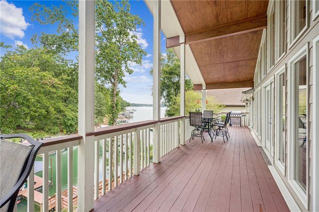 2105 Kemp Drive, Cumming, GA 30041