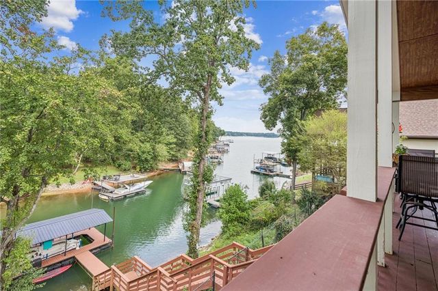 2105 Kemp Drive, Cumming, GA 30041