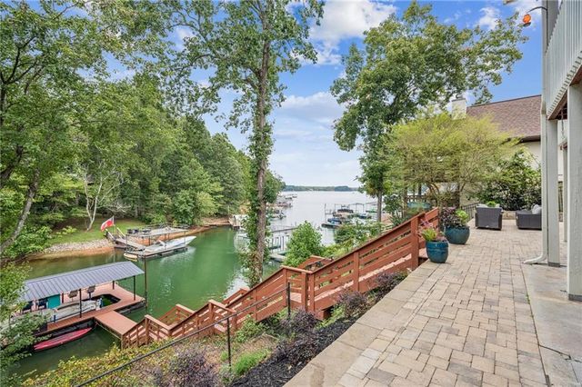 2105 Kemp Drive, Cumming, GA 30041