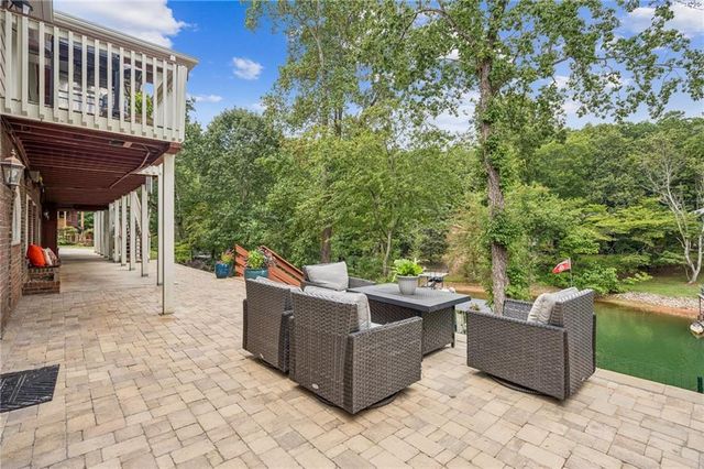 2105 Kemp Drive, Cumming, GA 30041