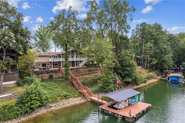 2105 Kemp Drive, Cumming, GA 30041