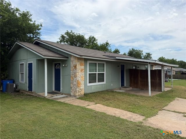512 Lenora Drive, Taylor, TX 76574
