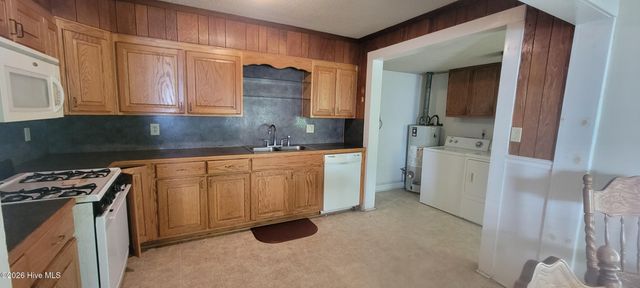 329 E 11th Street, Washington, NC 27889