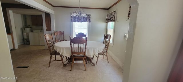 329 E 11th Street, Washington, NC 27889
