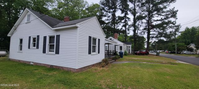 329 E 11th Street, Washington, NC 27889