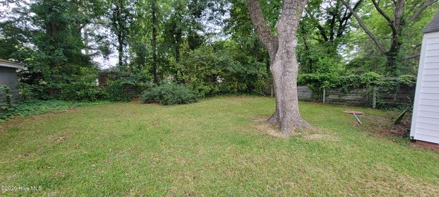 329 E 11th Street, Washington, NC 27889